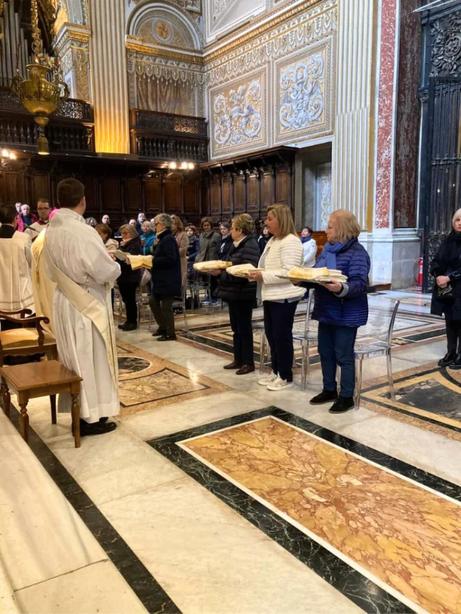 San Pietro - benedizione della tovaglia